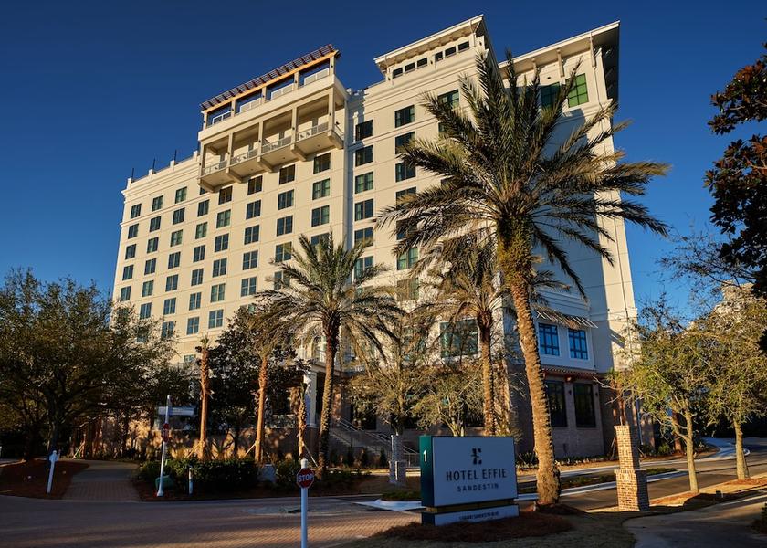 Florida Miramar Beach Exterior Detail