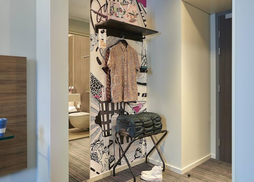 Île-de-France Roissy-en-France Room