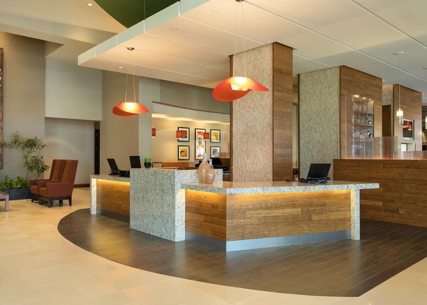  Bayamon Lobby