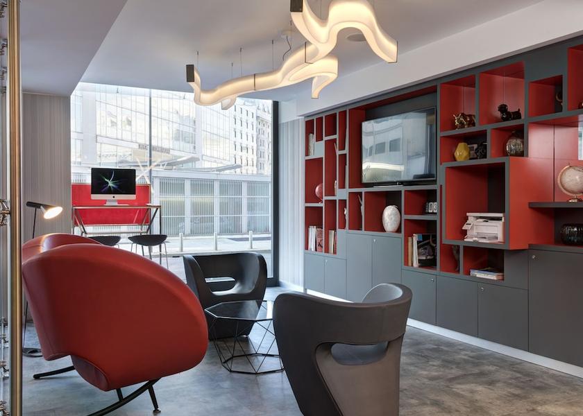 Lombardy Milan Lobby sitting area