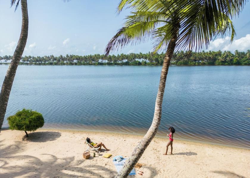 Abidjan Abidjan Exterior