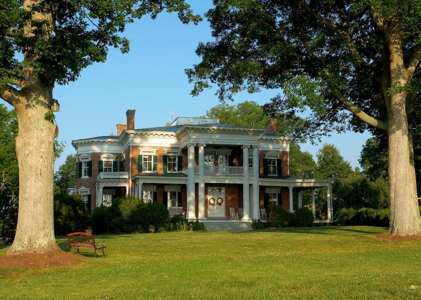 Virginia Dublin Front of property