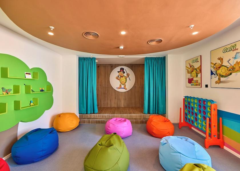 Rivière Noire Le Morne Children's play area - indoor