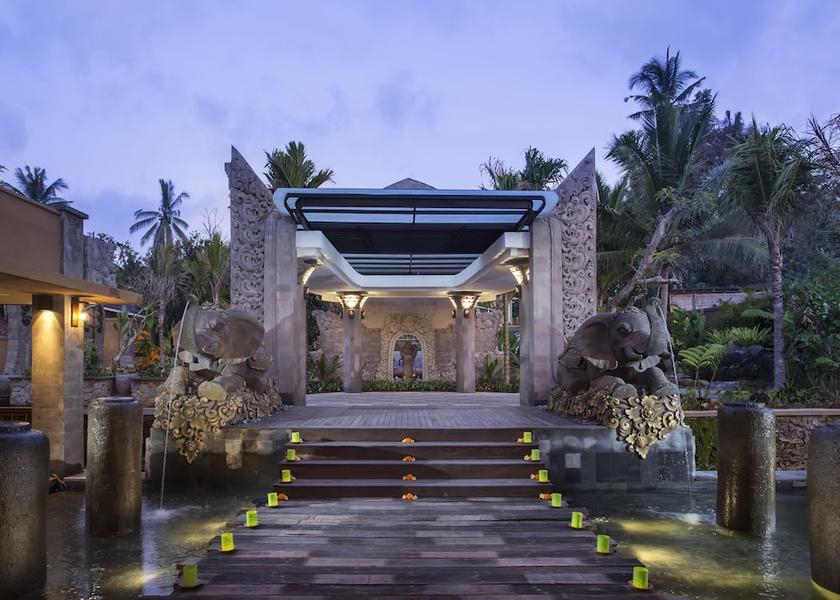 Bali Payangan Interior entrance