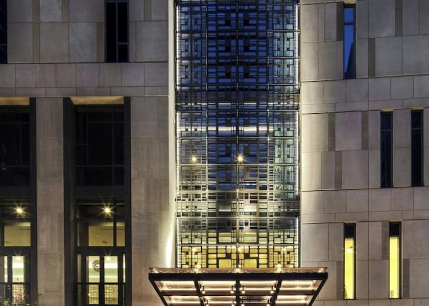 Mississippi Philadelphia Exterior Detail