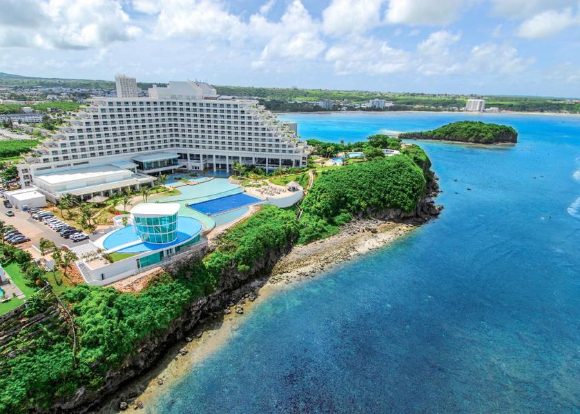  Tamuning Hotel Exterior