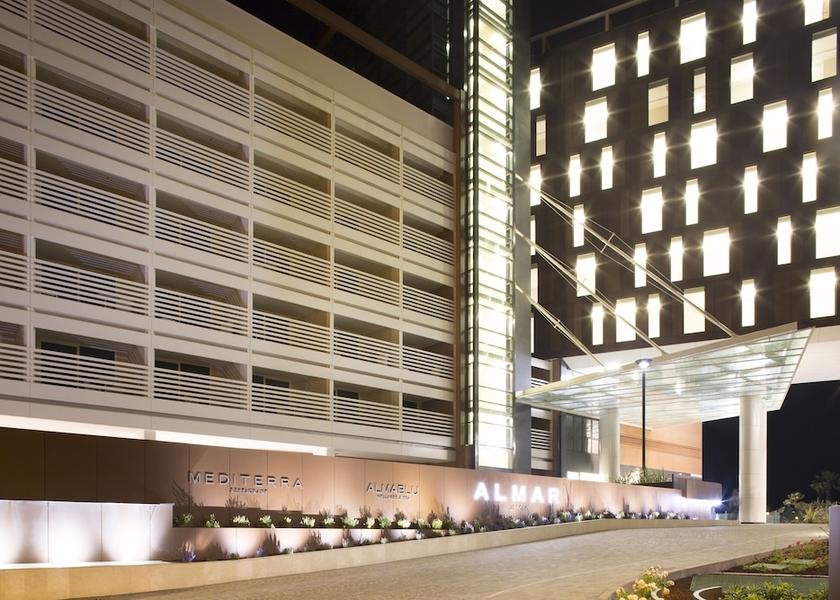 Veneto Jesolo Front of property - evening/night