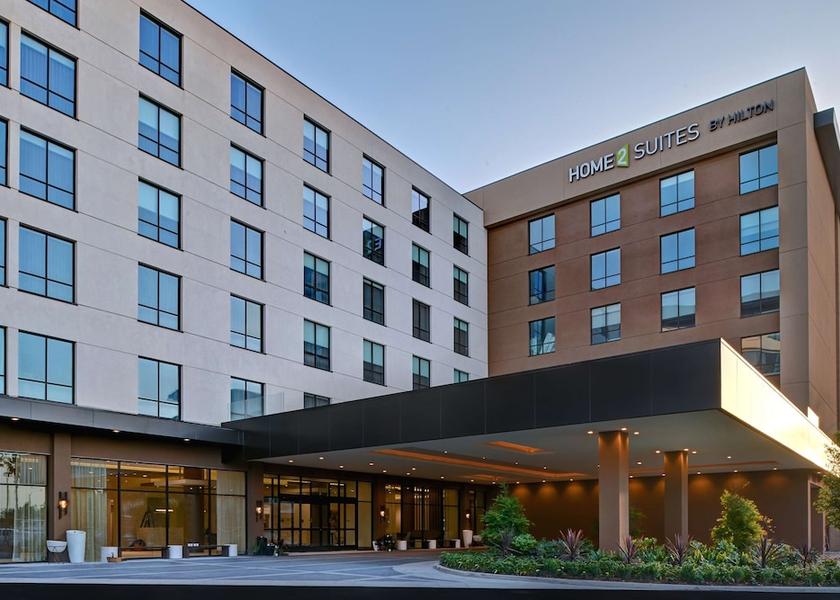 California Anaheim Exterior