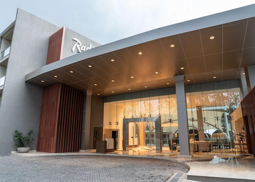  Nairobi Exterior Detail
