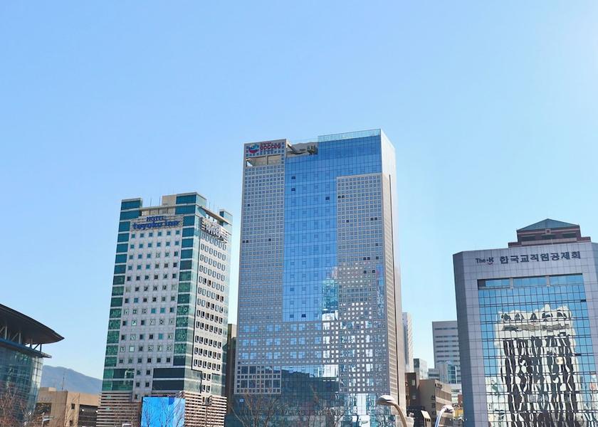  Busan Exterior