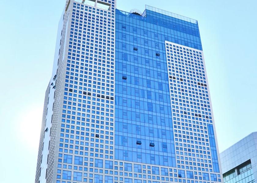  Busan Exterior