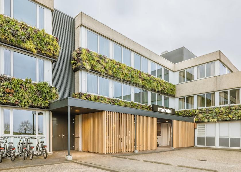 North Holland Hoofddorp Front of property