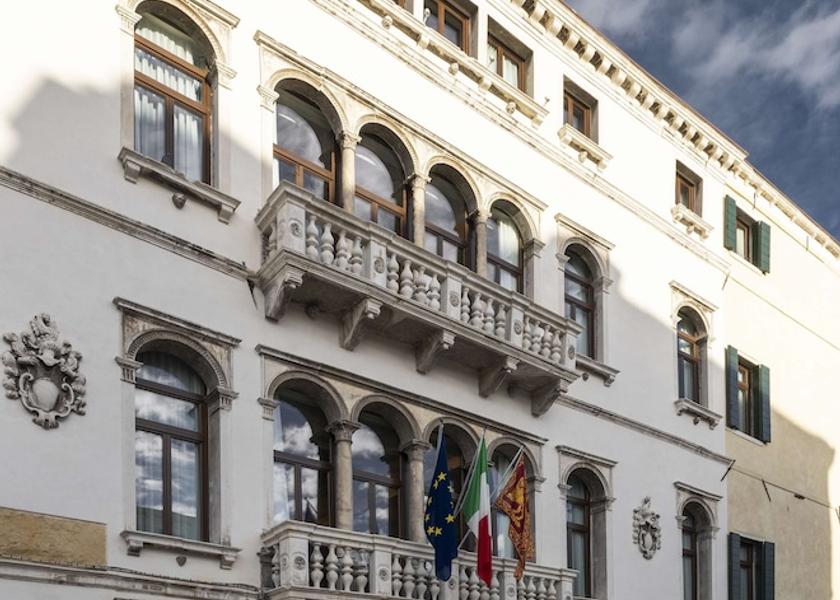Veneto Venice Exterior Detail