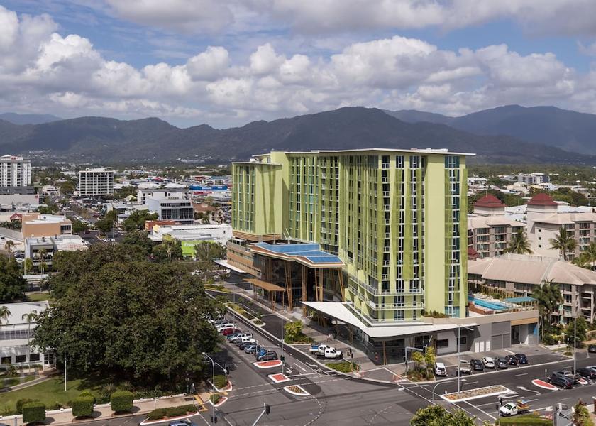 Queensland Cairns City view