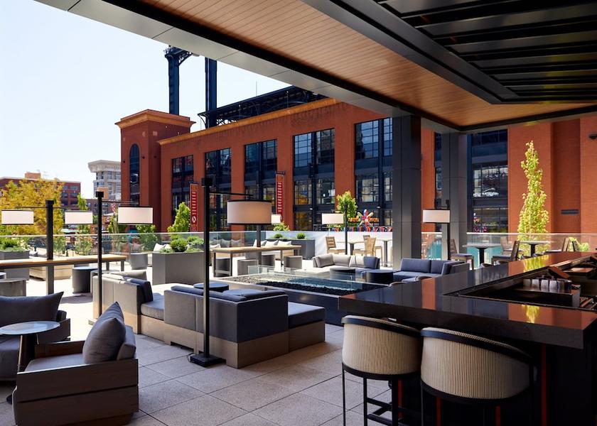 Missouri St. Louis Restaurant