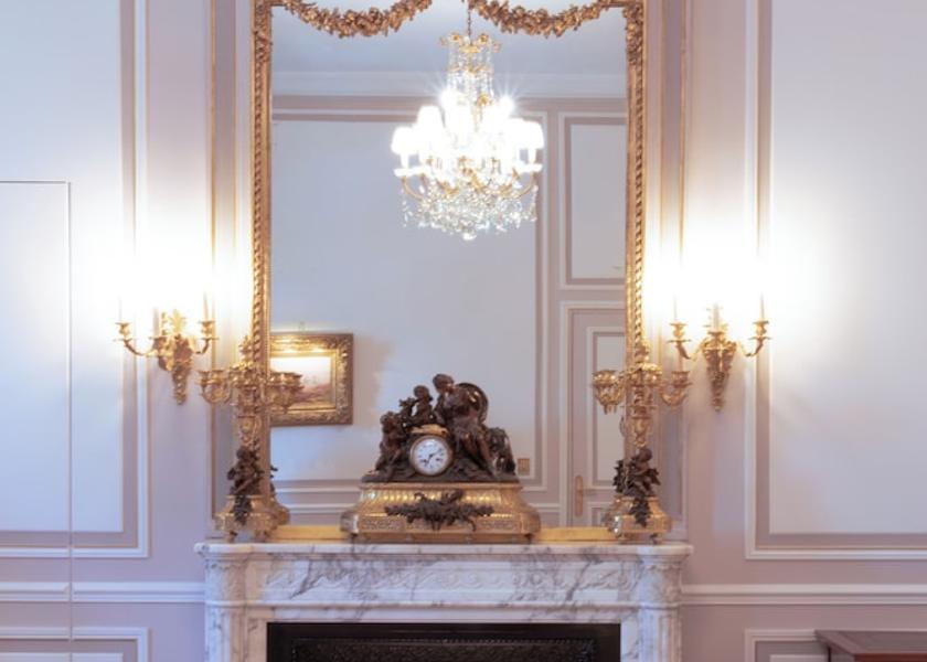 Grand Est Reims Room