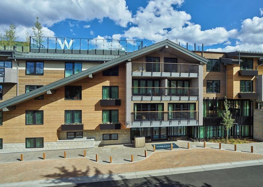 Colorado Aspen Exterior Detail