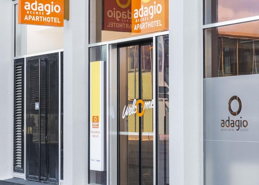 Ile-de-France Palaiseau Exterior Detail