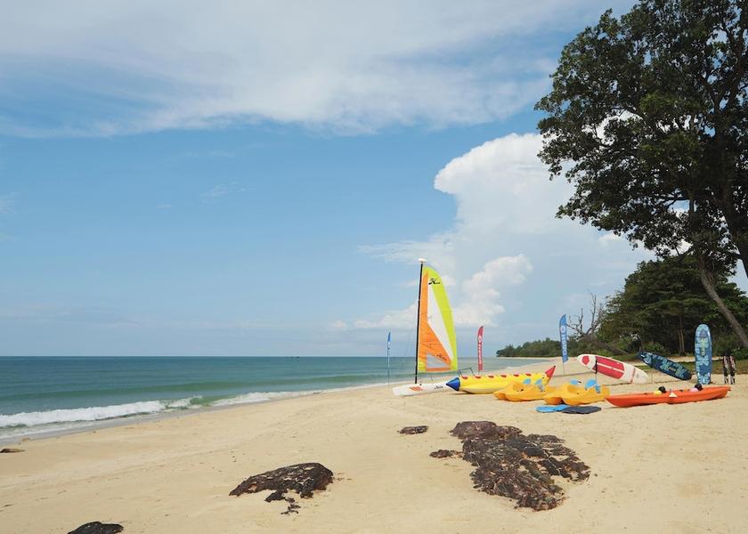 Johor Bandar Penawar Beach