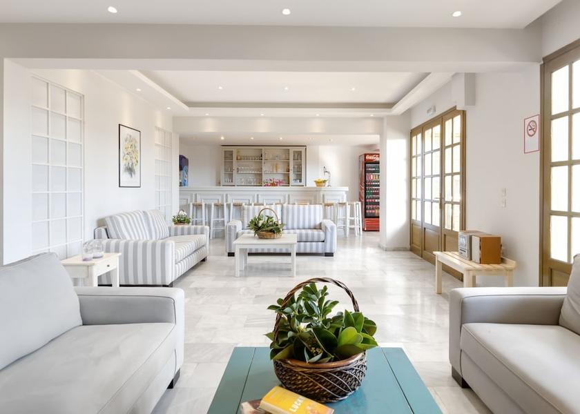 Crete Agios Nikolaos Lobby sitting area