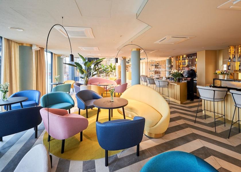  Riga Restaurant
