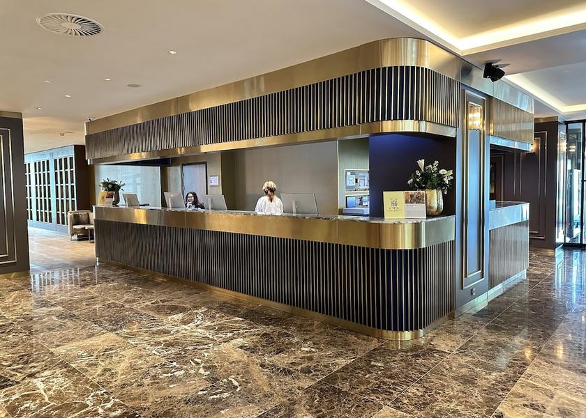 South Holland Rotterdam Reception