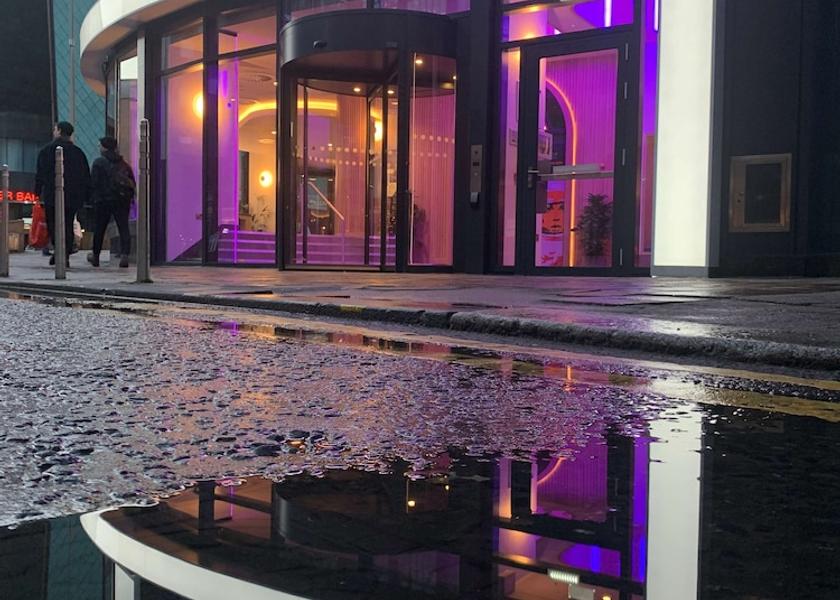 Scotland Glasgow Entrance