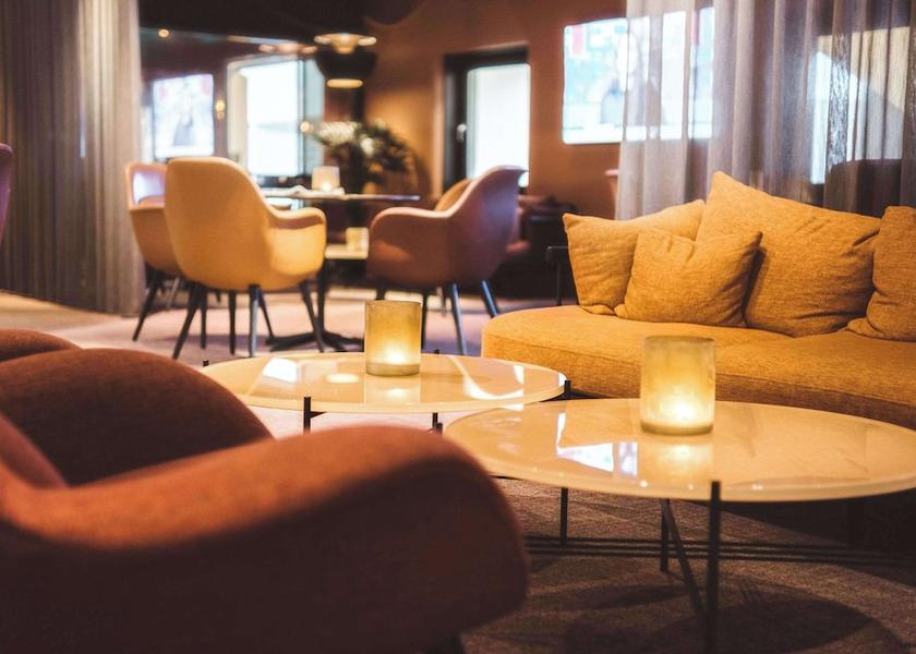  Torshavn Lobby
