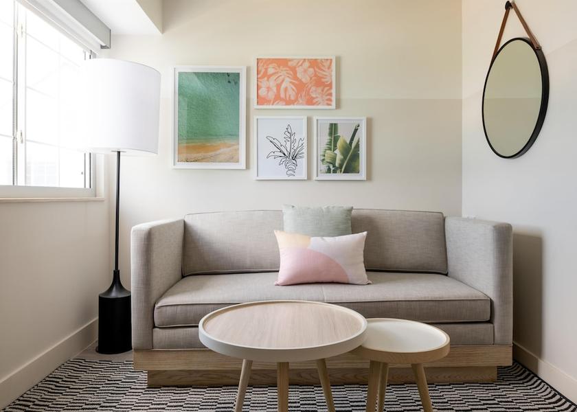  Seven Mile Beach Living area