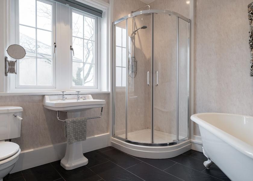England Yelverton Bathroom