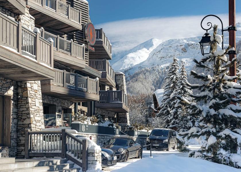 Auvergne-Rhone-Alpes Val-d'Isere Exterior Detail