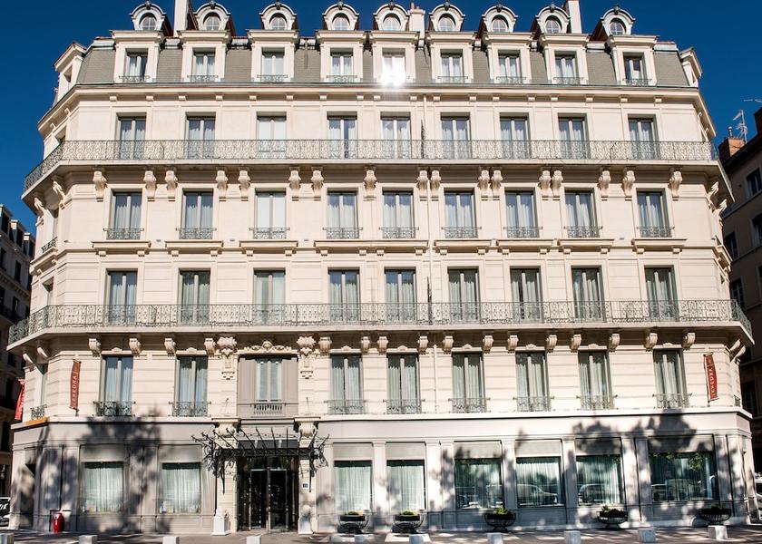 Auvergne-Rhone-Alpes Lyon Facade