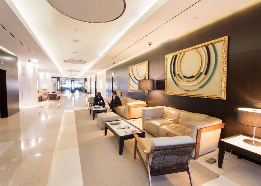  Luanda Lobby
