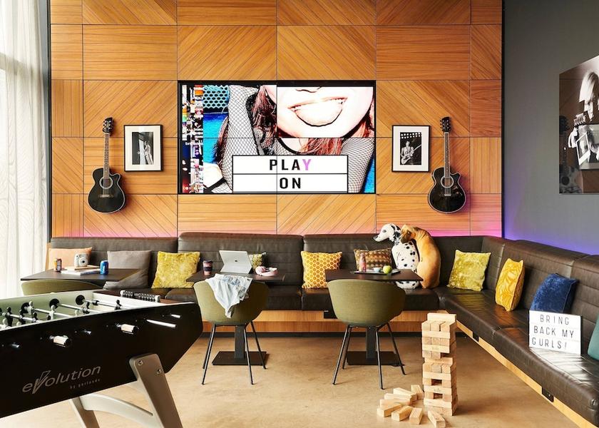 Scotland Newbridge Bar