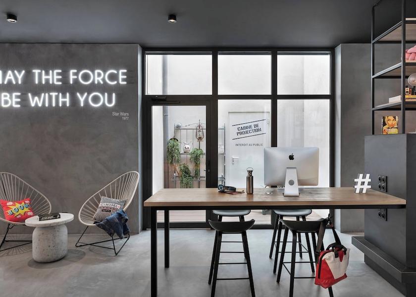 Auvergne-Rhone-Alpes Colombier-Saugnieu Bar