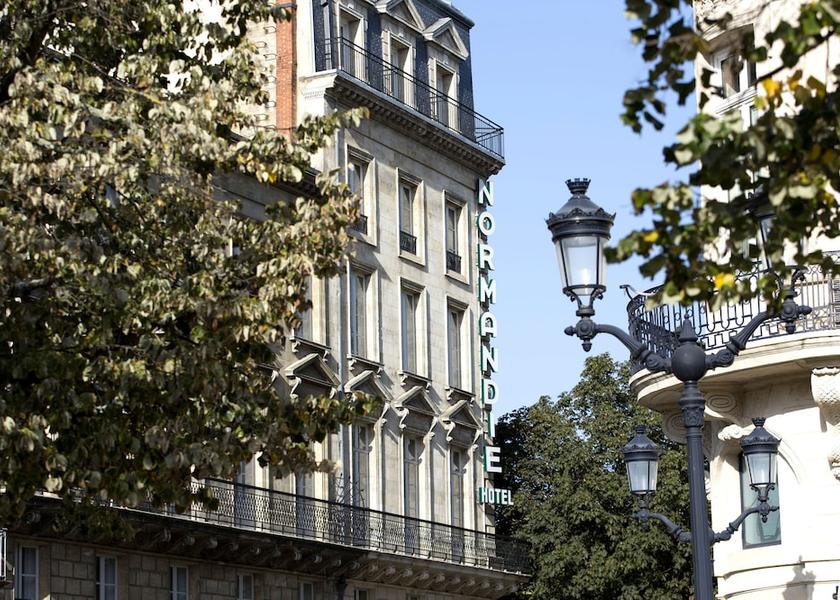 Nouvelle-Aquitaine Bordeaux Facade