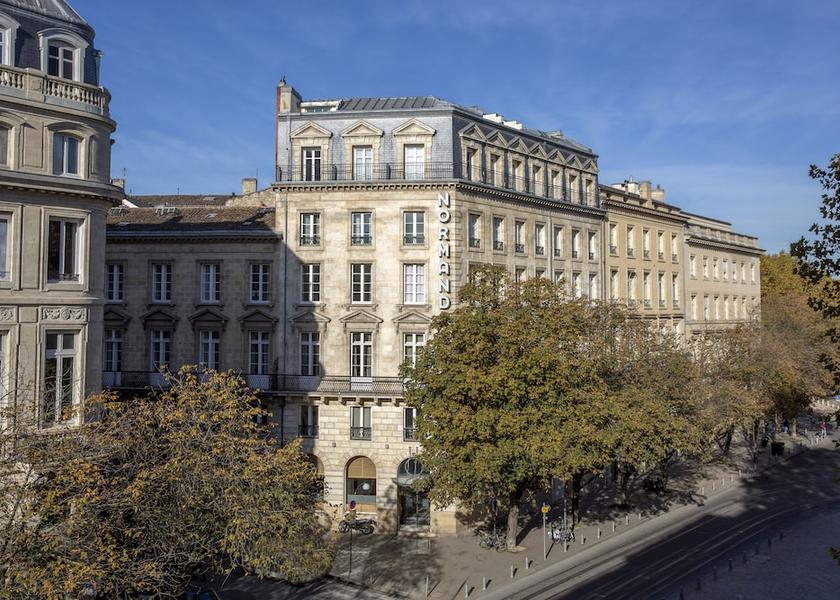 Nouvelle-Aquitaine Bordeaux Exterior Detail