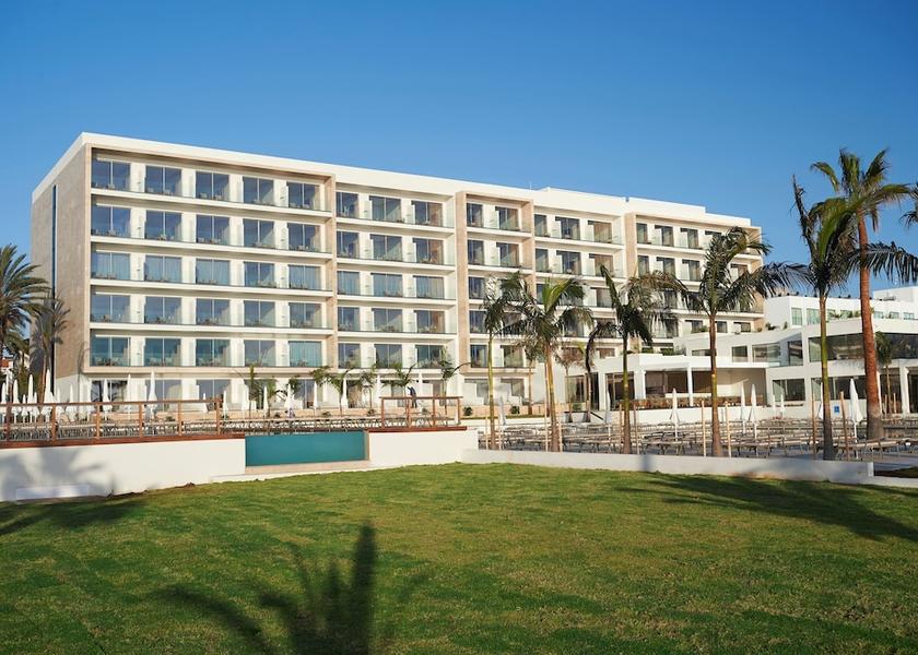 Famagusta Paralimni Exterior Detail