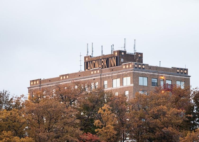 Michigan Marquette Exterior