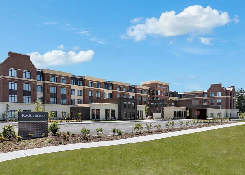 Kansas Garden City Exterior Detail