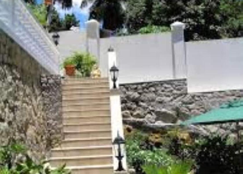  Mahe Island Interior Entrance