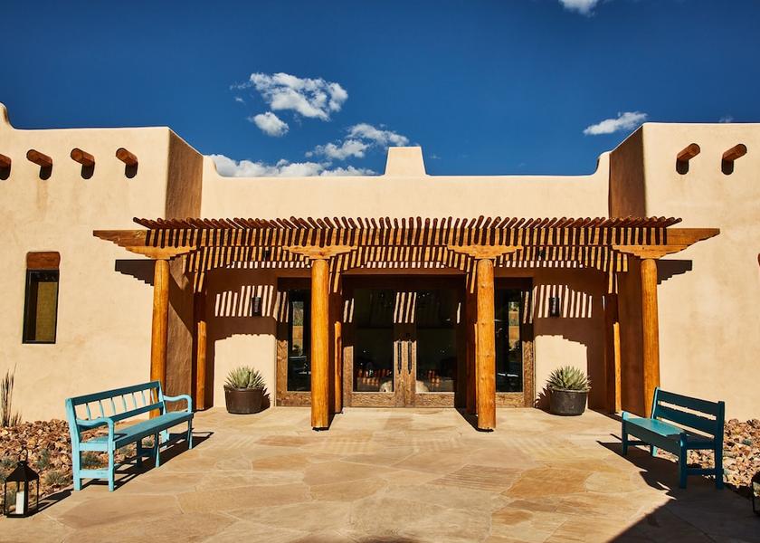 New Mexico Santa Fe Facade