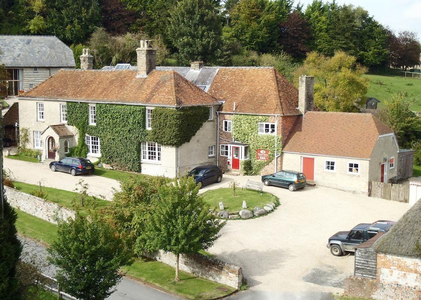 England Marlborough Exterior Detail