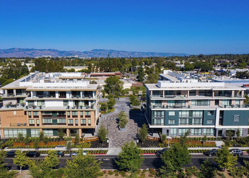 California Palo Alto Exterior Detail