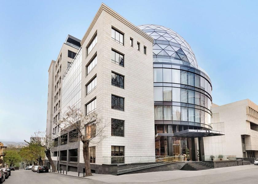  Tbilisi Exterior