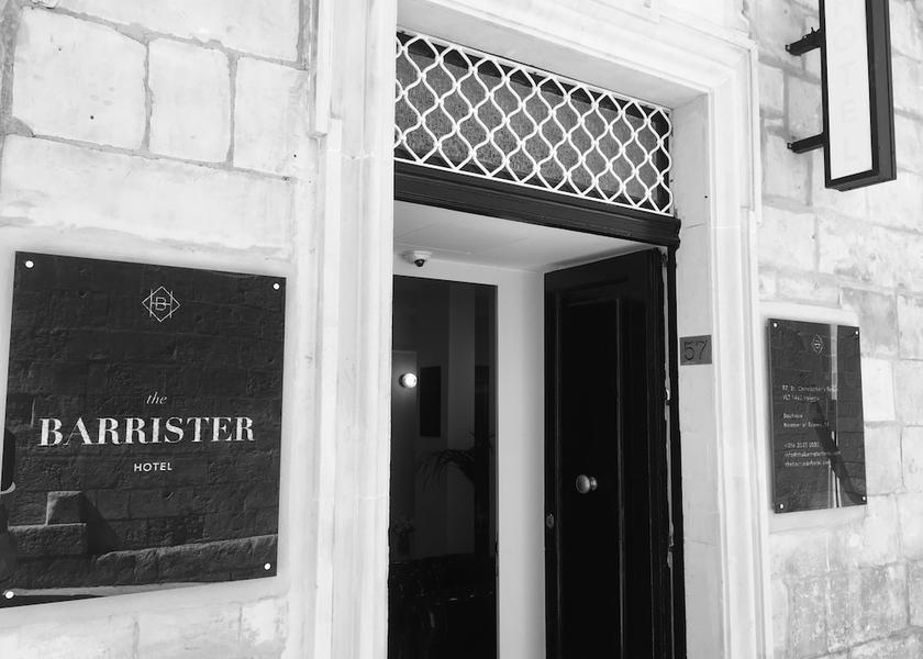 South Eastern Region Valletta Property entrance