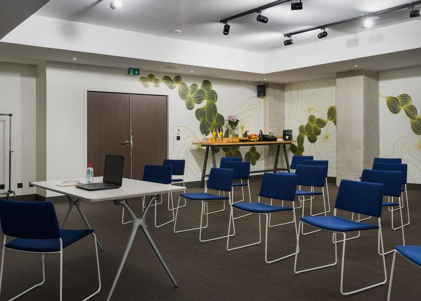 Auvergne-Rhone-Alpes Lyon Meeting Room