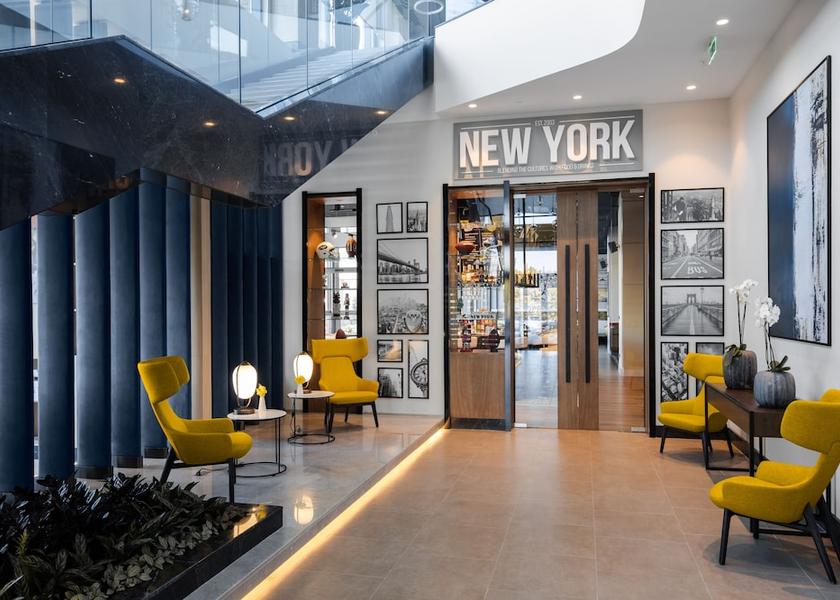  Chisinau Interior Entrance