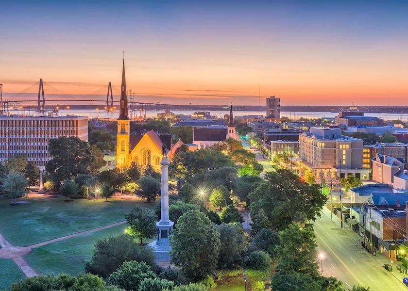 Illinois Charleston Amenity
