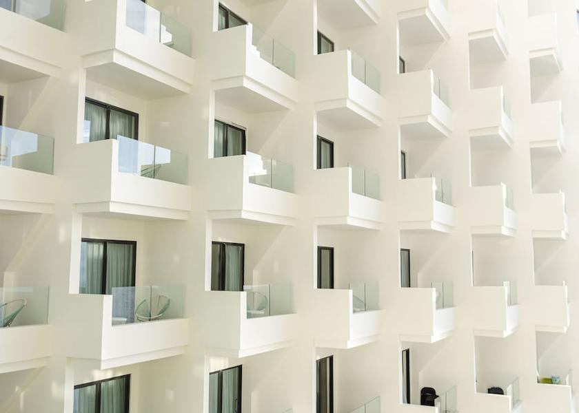  Pasay Exterior